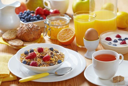 Bất ngờ với cách ăn sáng – ăn tối giúp bạn đẩy lùi ung thư</a>